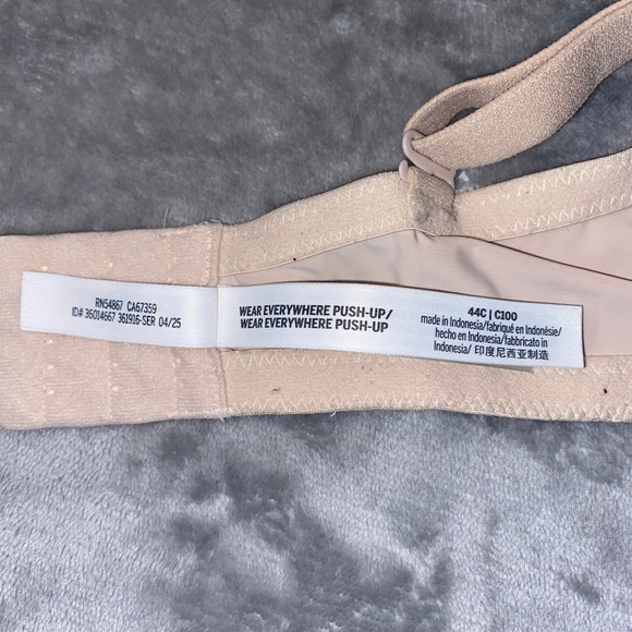 PINK Victorias Secret TShirt Bra 44C Beige Full Cover Underwire Adjustable Strap - Picture 9 of 9